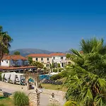 Anagenessis village hotel